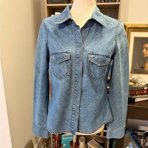 ABERCROMBIE&FITCH | Vintage Light Wash Denim Button-Up Shirt Medium